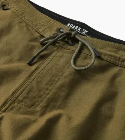 Layover Traveler Shorts 17